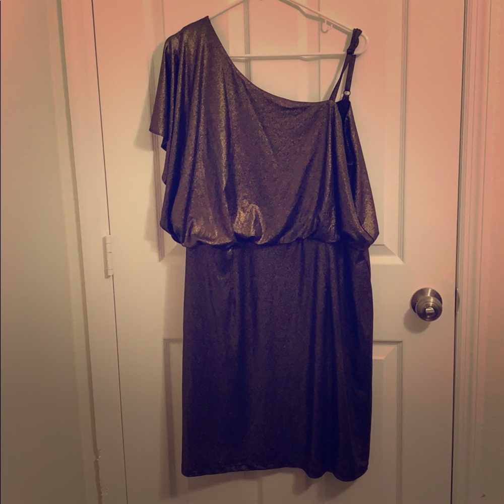 Shimmering Gold Soho Apparel Ltd. Party Dress
